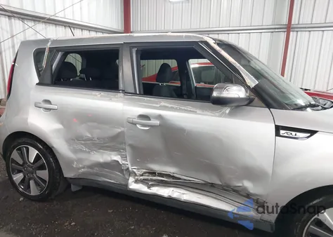 2015 Kia Soul ! from USA, damaged, VIN KNDJX3A53F7797176